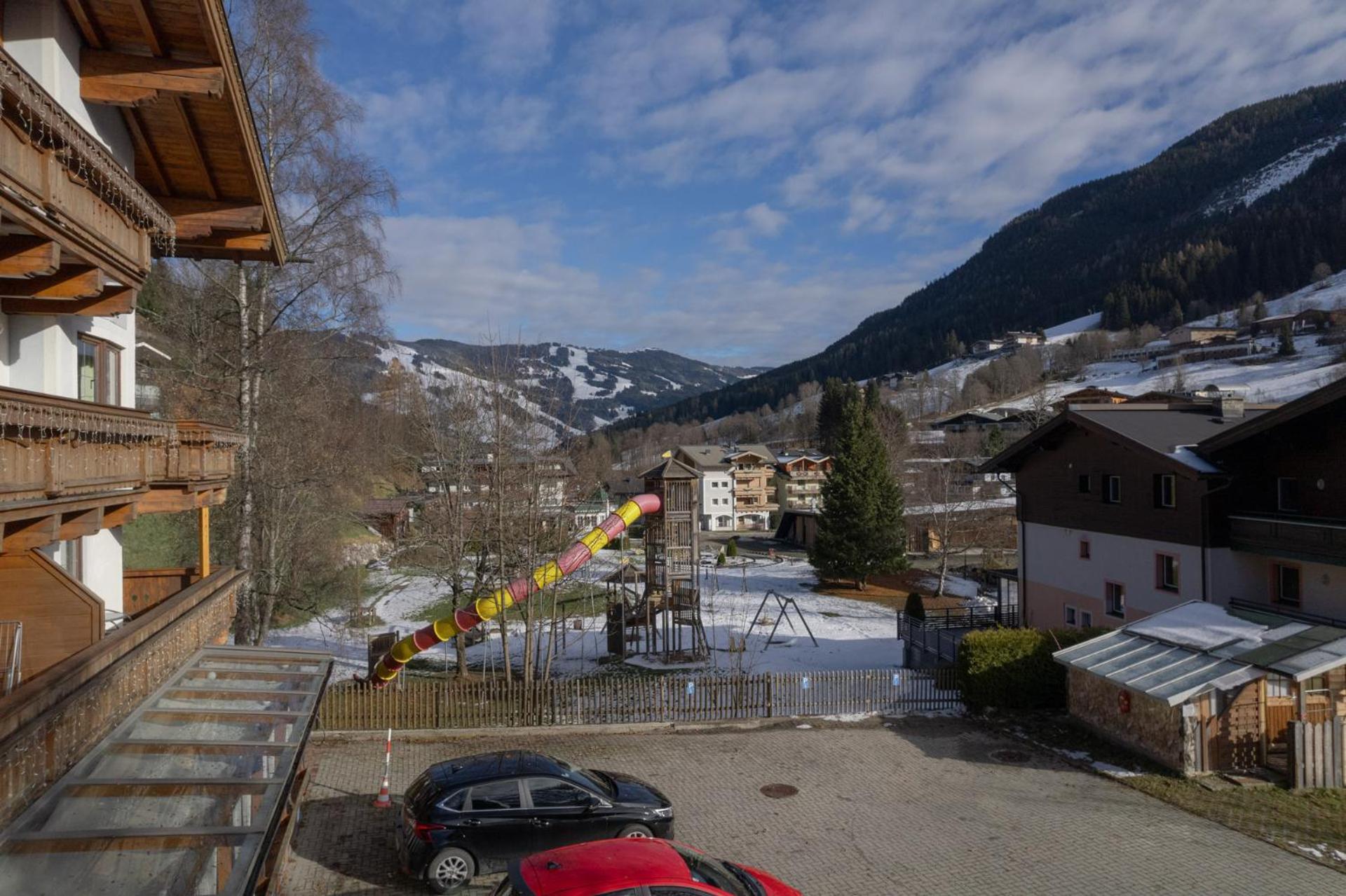 Hotel Valerie Saalbach-Hinterglemm Esterno foto